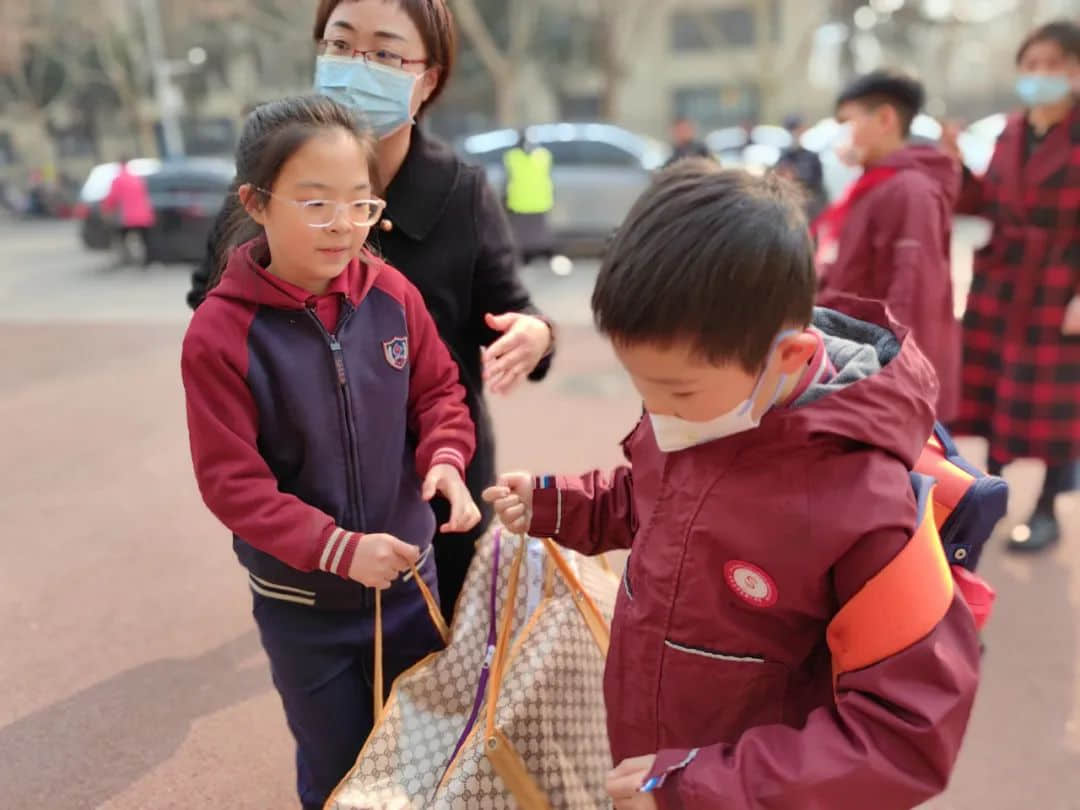 【立小•开学季】点燃新学期 奔赴有你的时光｜石家庄私立一中附属小学新学期开启仪式