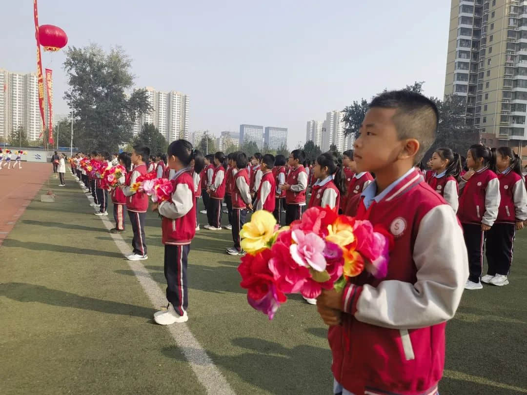 【立小•荣耀时刻】活力足球 闪亮立娃 | 高新区青少年足球训练基地授牌仪式