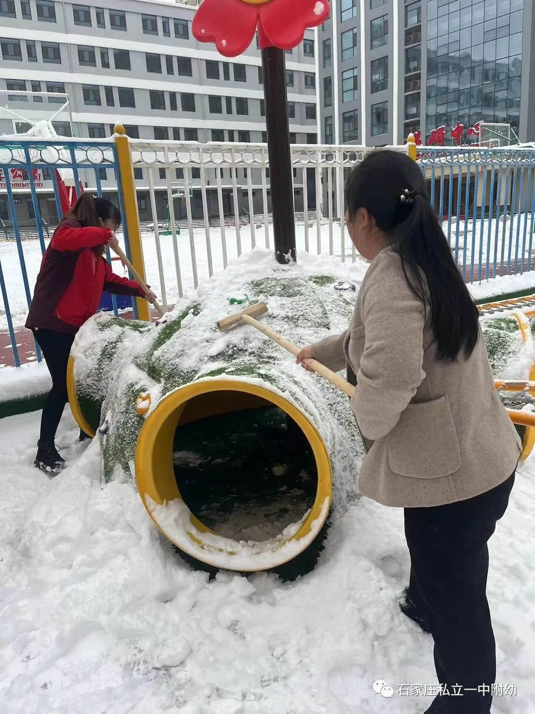 【家园共育】最美冬雪景，最浓家园情