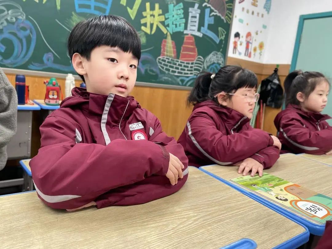 【立小•聚焦教学】推门听课促成长 收心归位新起航｜石家庄私立一中附属小学开展新学期“推门听课”活动