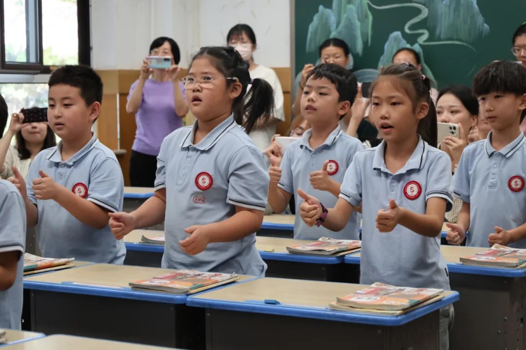 【立小•学术】志合越山海 共行谱芳华｜石家庄一中雅郡校区交流团莅临我校交流学习