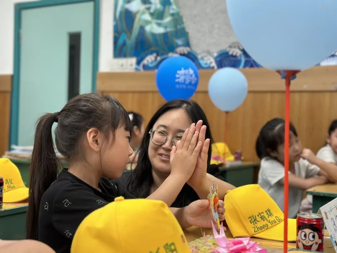 【立小 • 开学季】你今天和父母出去玩？不，我去立小“上学”！