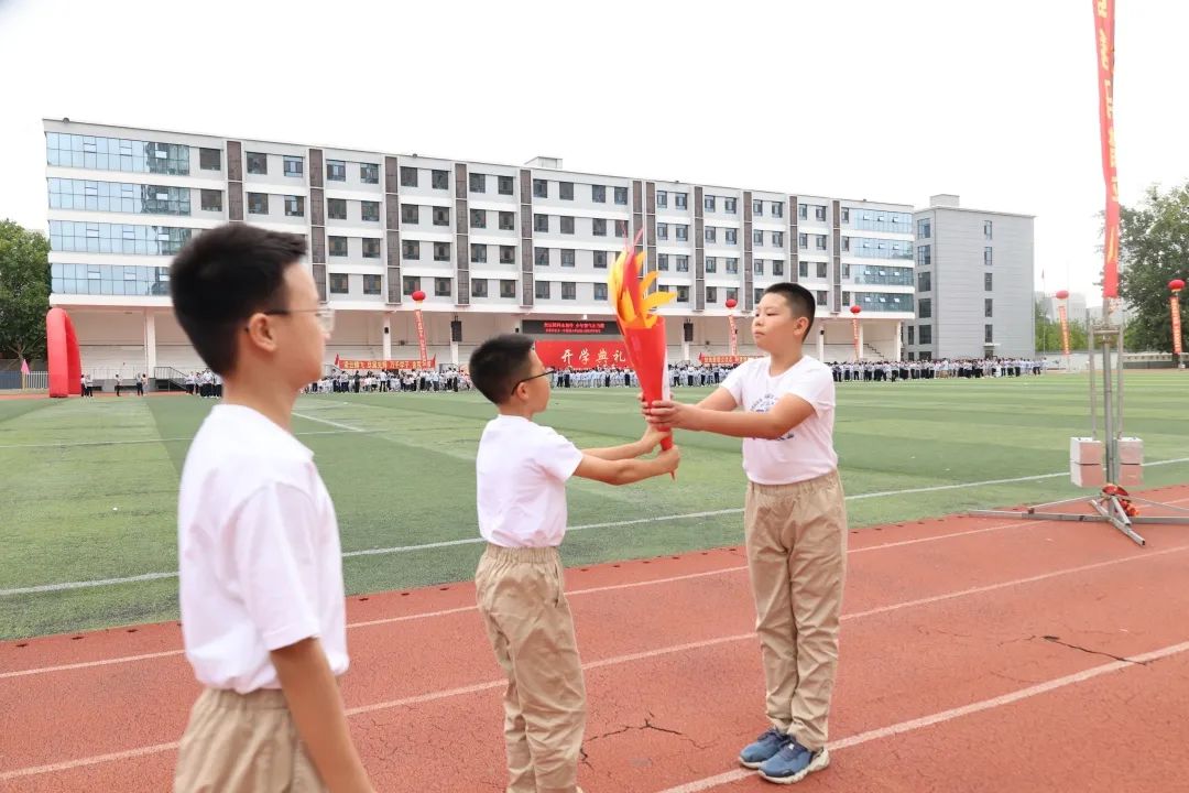 【立小 • 开学季】围观直播啦！今年的开学典礼很燃很飒气！