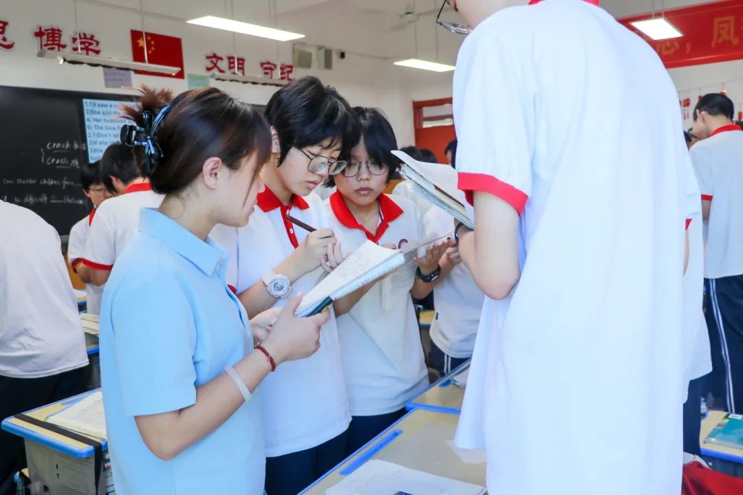 抓精细管理 促习惯养成丨我校开展教育教学规范月活动（教学篇）