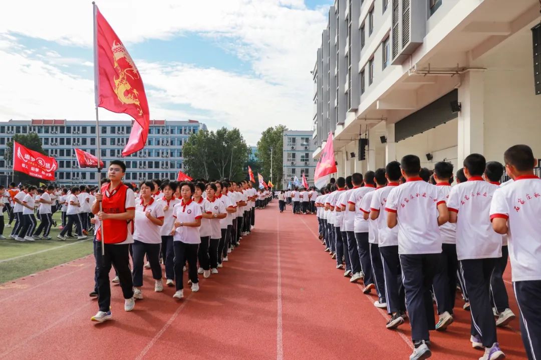 抓精细管理 促习惯养成丨我校开展教育教学规范月活动（教育篇）