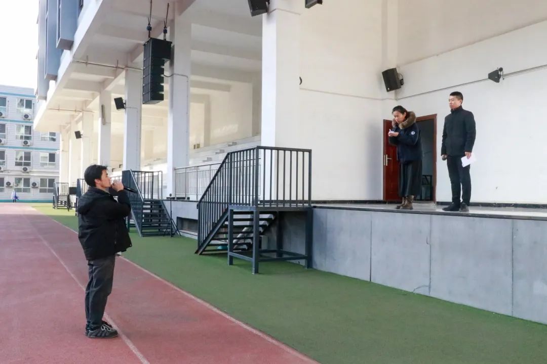 筑消防护盾 守校园安全丨石家庄私立第一中学开展消防演练