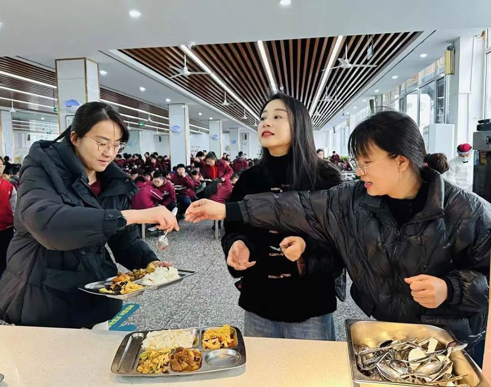 【立小 • 美食】美好“食”光 与爱同在 | 春季家长陪餐侧记