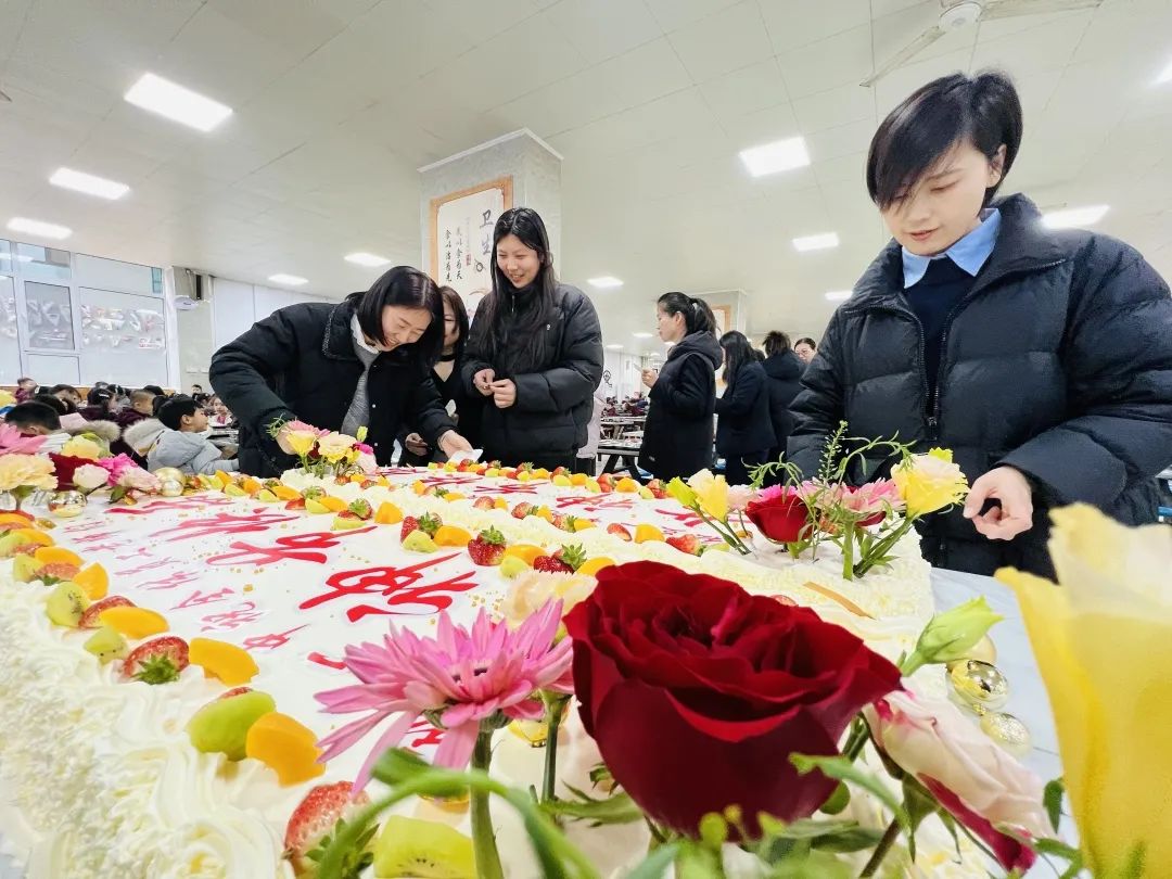 【立小•女神节】甜度满格！做自己宇宙里的玫瑰