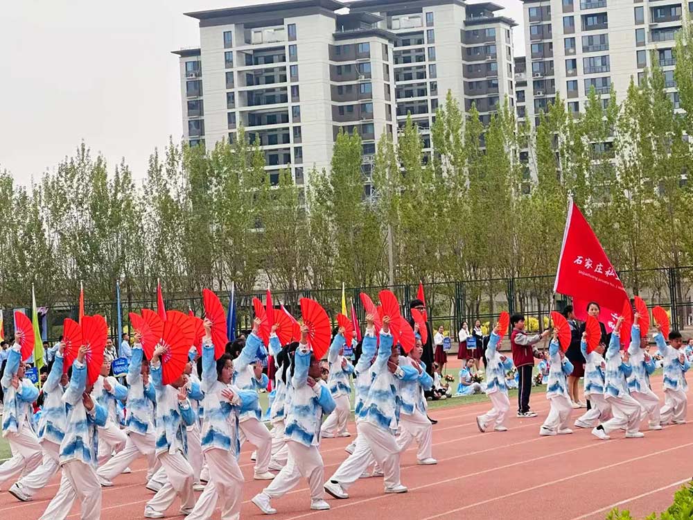 【立小•荣耀】激情赛场，我们就是冠军！
