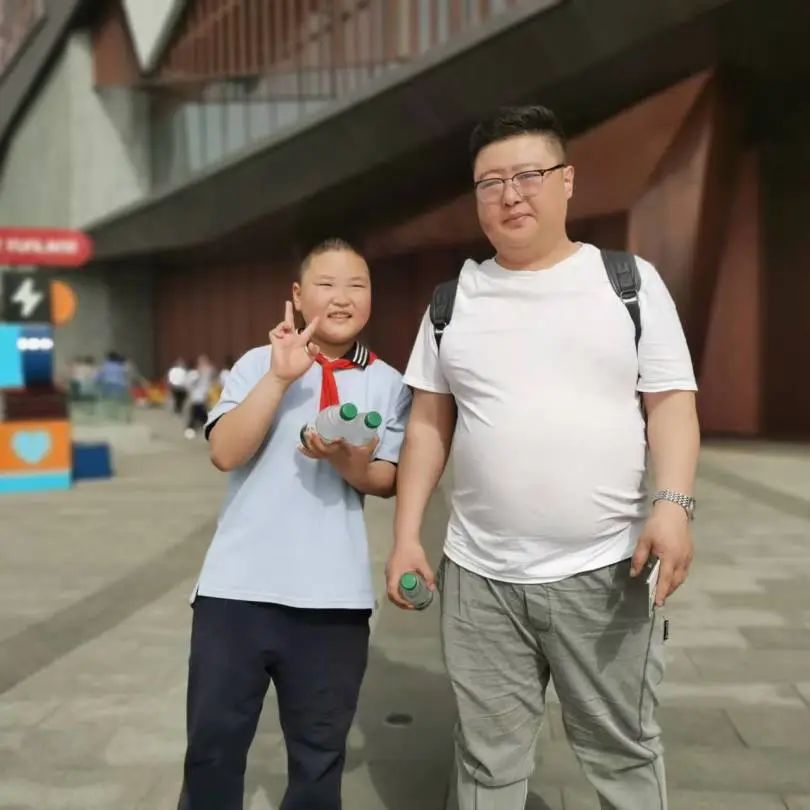 【立小 • 重磅】“一元钱生存大挑战”火爆国际庄！