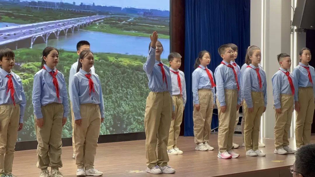 【立小 • 荣耀】中华诗园河北朗诵艺术团启动仪式暨河北石家庄办事处成立仪式在我校华彩开启