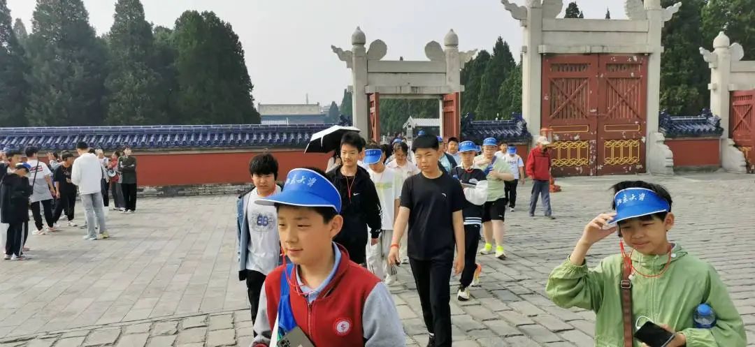 【立小 • 毕业】嘿，小侠们的“京”彩旅行来啦~｜小初衔接部毕业活动纪实