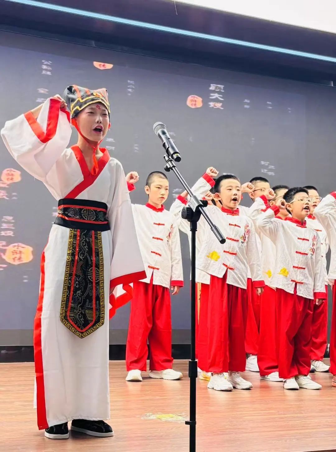 【立小 • 美育】当经典名著“活”起来 看少年如何演绎江湖豪情｜名著项目式学习之戏说水浒