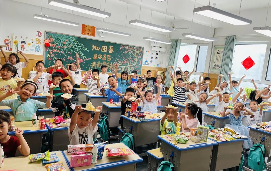 【立小•儿童节】六一派对攻略：蛋糕零食已就位，速来开启甜蜜狂欢！