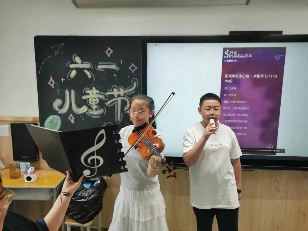 【立小•儿童节】六一派对攻略：蛋糕零食已就位，速来开启甜蜜狂欢！