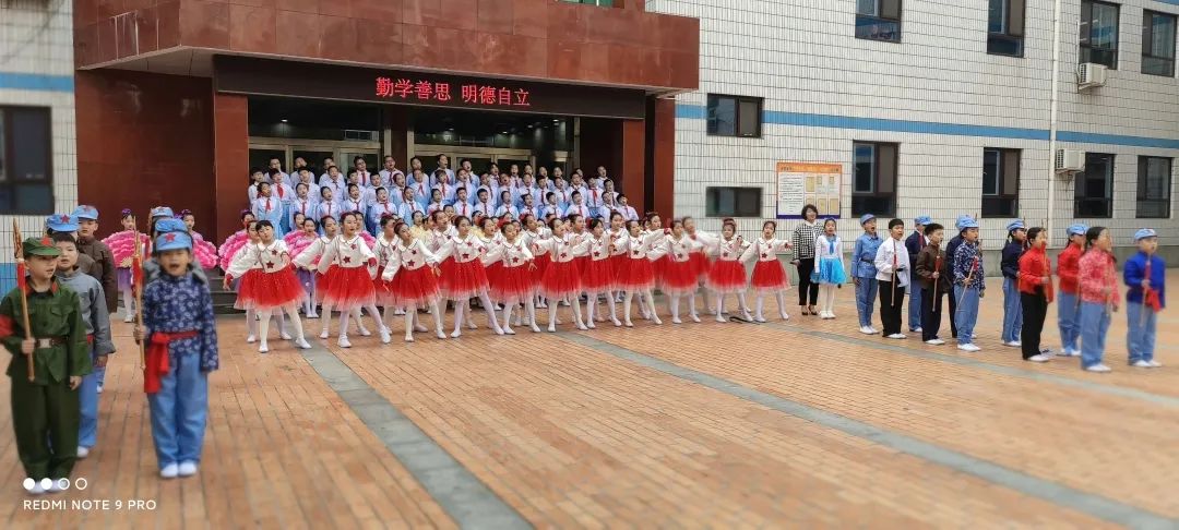 【立小 • 毕业季】青春回忆杀来袭~这波操作yyds！｜小初衔接部毕业成长纪