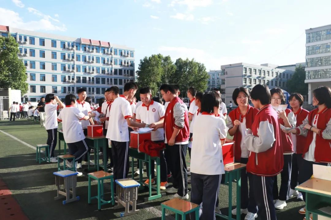 青春“心”动力 游园乐分享丨心理游园会圆满落幕，让爱点亮成长之路