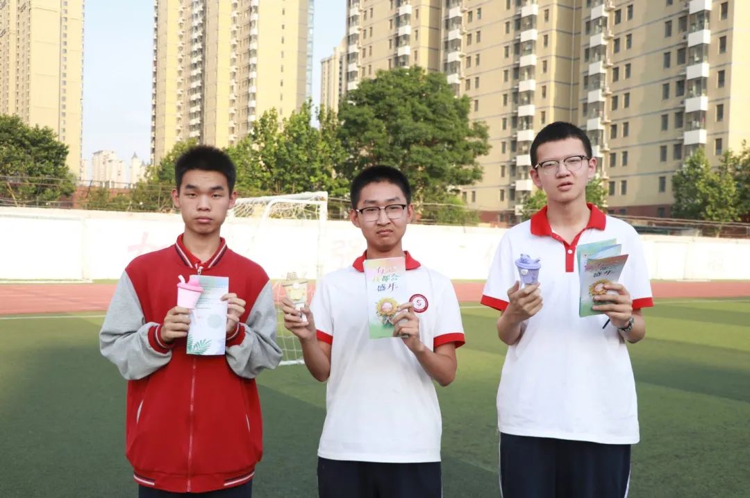 青春“心”动力 游园乐分享丨心理游园会圆满落幕，让爱点亮成长之路