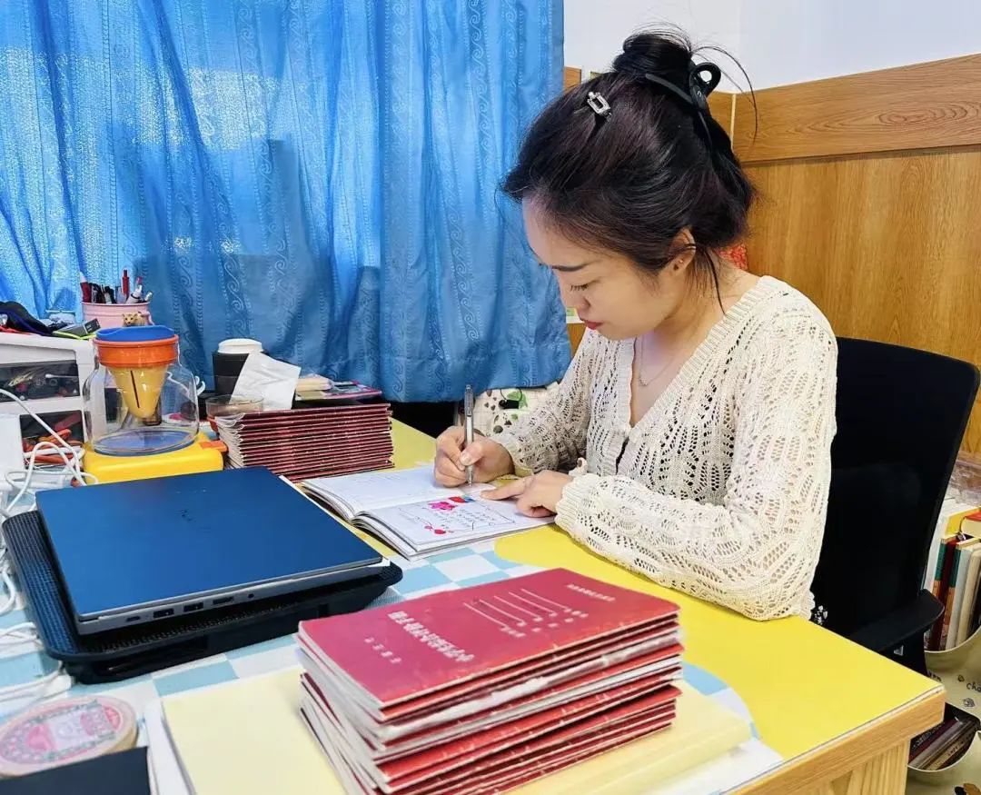 【立小 • 评价】爱在笔尖流淌！这是一场老师与学生的双向奔赴