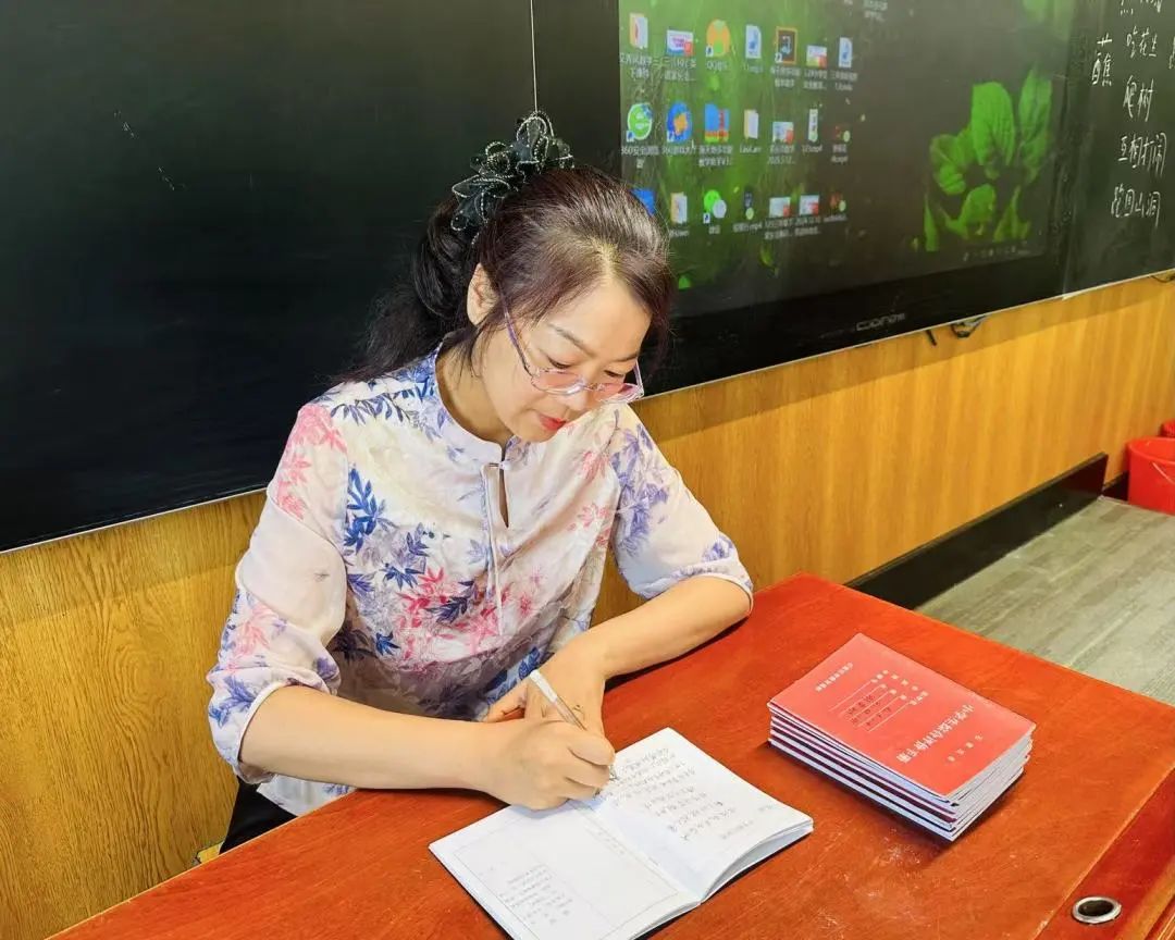 【立小 • 评价】爱在笔尖流淌！这是一场老师与学生的双向奔赴