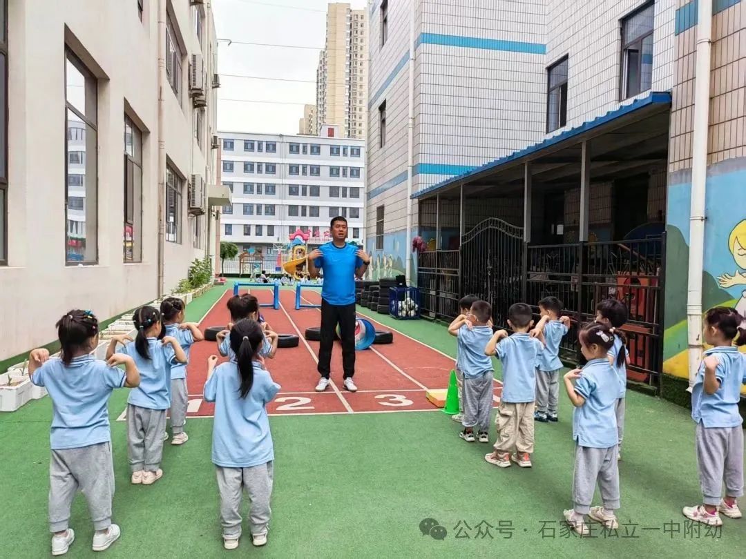 高效的师幼互动+精细的婴幼儿照护