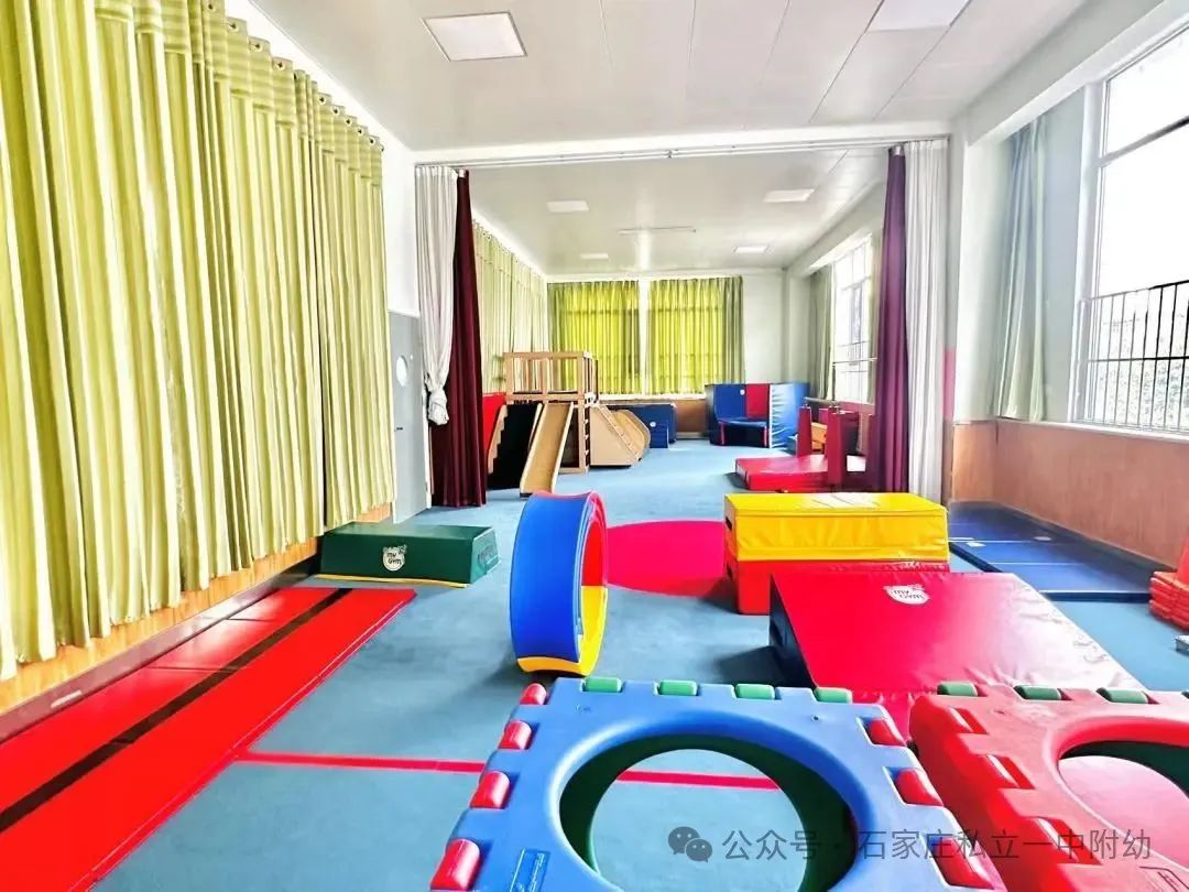 高效的师幼互动+精细的婴幼儿照护