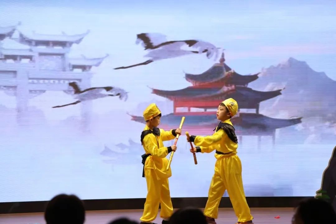 【立小 • 美育】律动与色彩 书写艺术盛宴的精彩答卷｜2025年上半年美育成果纪实