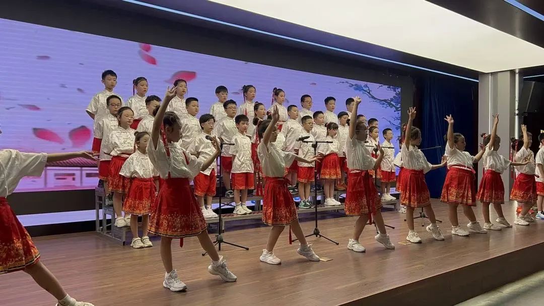 【立小 • 美育】律动与色彩 书写艺术盛宴的精彩答卷｜2025年上半年美育成果纪实