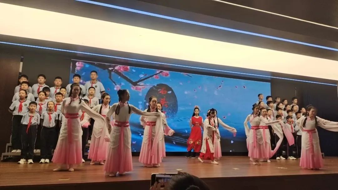 【立小 • 美育】律动与色彩 书写艺术盛宴的精彩答卷｜2025年上半年美育成果纪实
