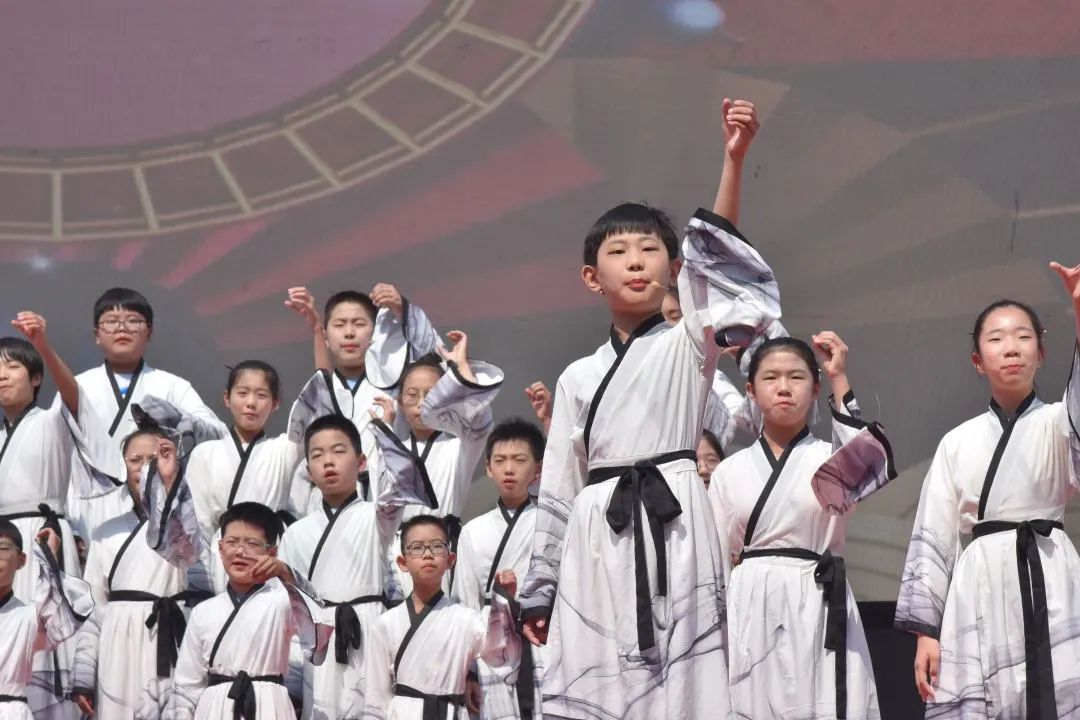 【立小 • 美育】律动与色彩 书写艺术盛宴的精彩答卷｜2025年上半年美育成果纪实