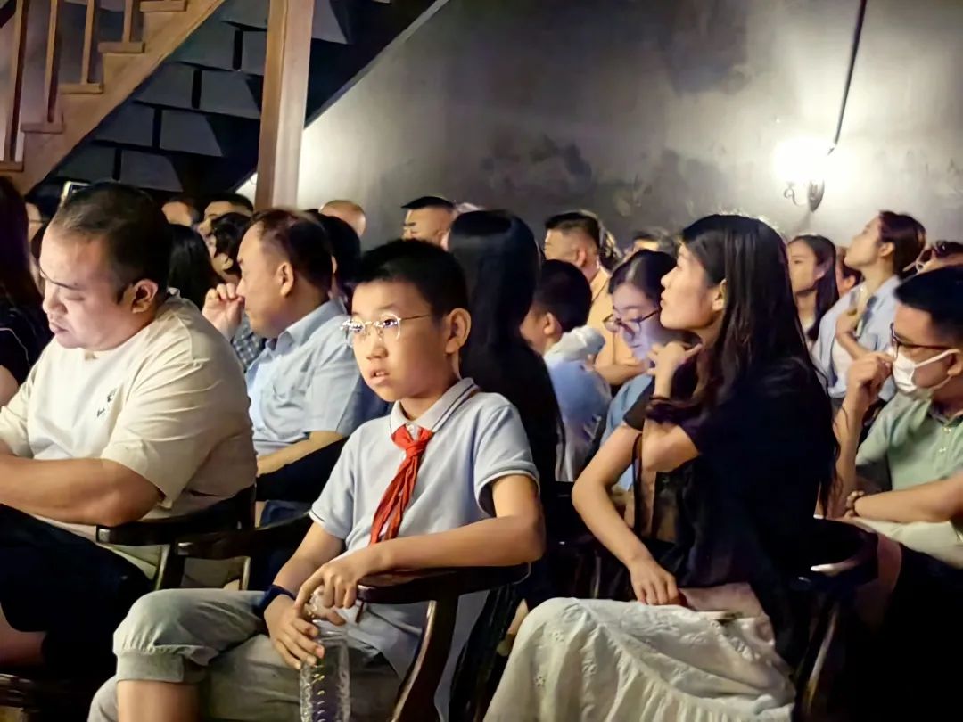 【立小•思政】重温解放历史 传承红色精神｜爱国主义主题活动