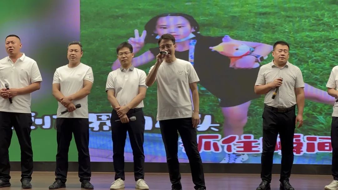 【立小•毕业季】少年有梦赴山海 逐光启航向未来｜2025届毕业盛典