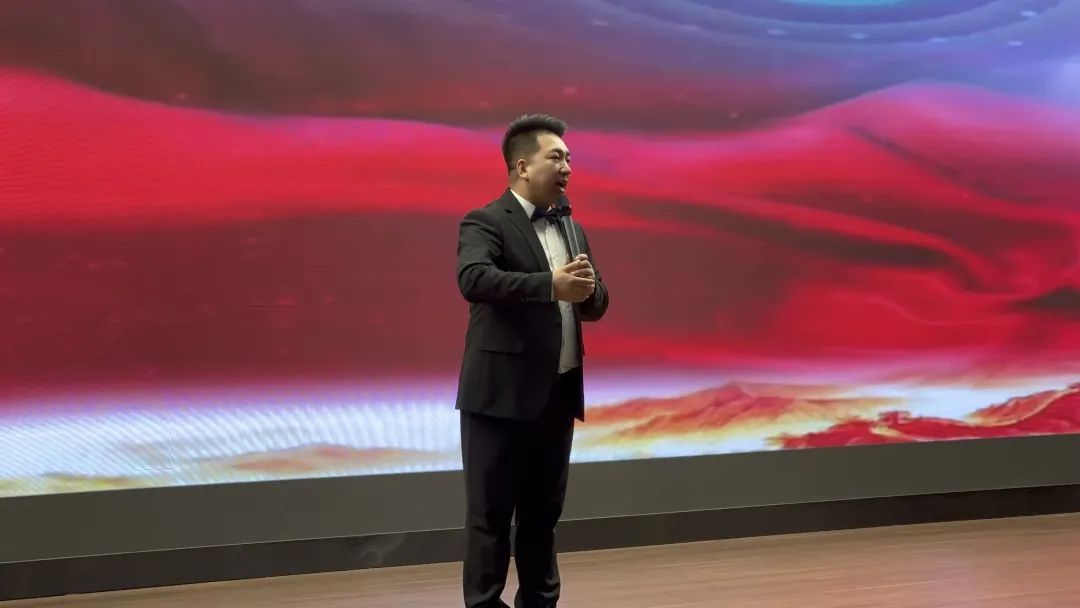 【立小•毕业季】少年有梦赴山海 逐光启航向未来｜2025届毕业盛典