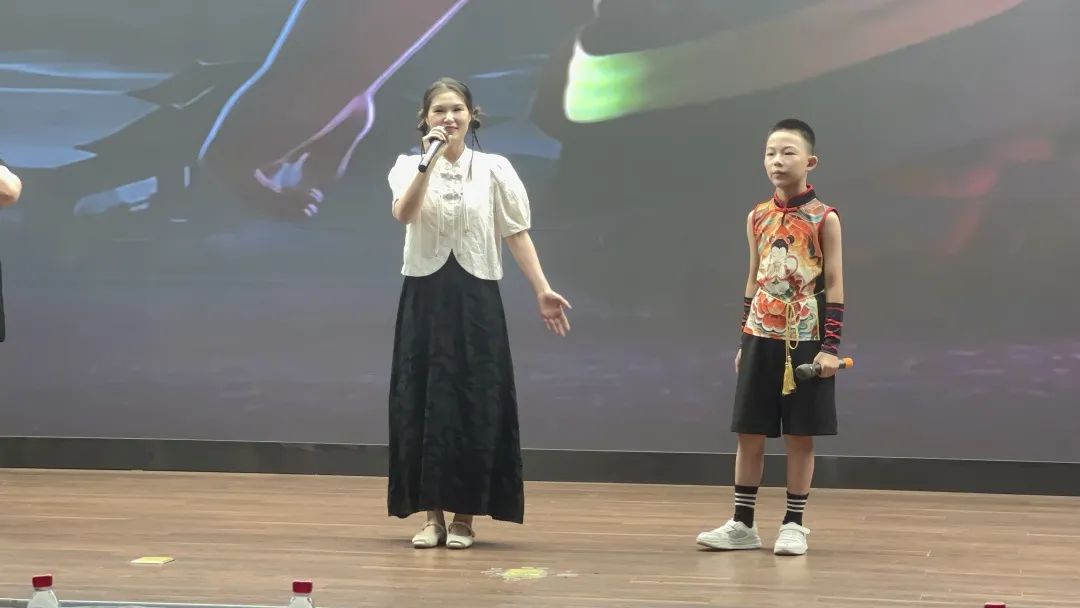 【立小•毕业季】少年有梦赴山海 逐光启航向未来｜2025届毕业盛典