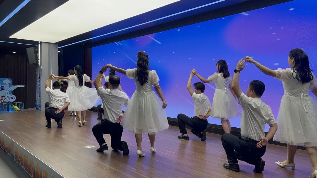 【立小•毕业季】少年有梦赴山海 逐光启航向未来｜2025届毕业盛典