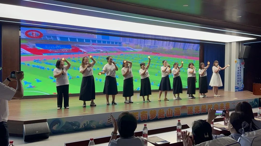 【立小•毕业季】少年有梦赴山海 逐光启航向未来｜2025届毕业盛典