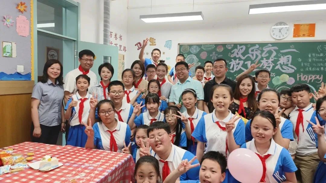 【立小欢迎你】教育不是因为美好而坚持 是因为坚持而更美好 「壹」