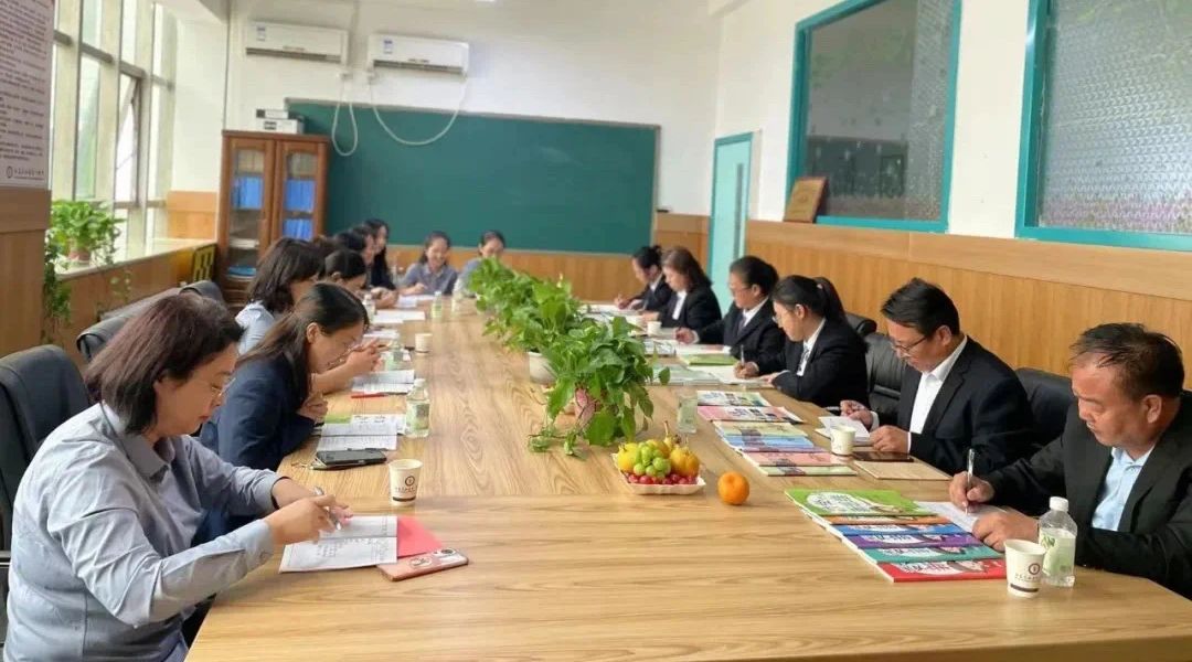 【立小欢迎你】教育不是因为美好而坚持 是因为坚持而更美好 「壹」