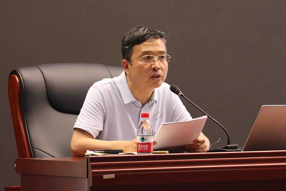 凝“新”聚力共奋进 砥砺同行谱新篇 丨石家庄私立第一中学2025年暑期全员培训大会隆重启幕