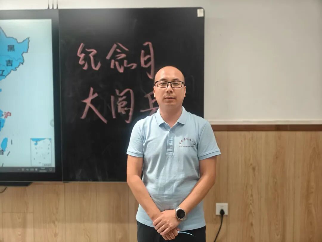 铁流震寰宇 热血映初心丨石家庄私立一中师生共观抗战胜利80周年阅兵盛况