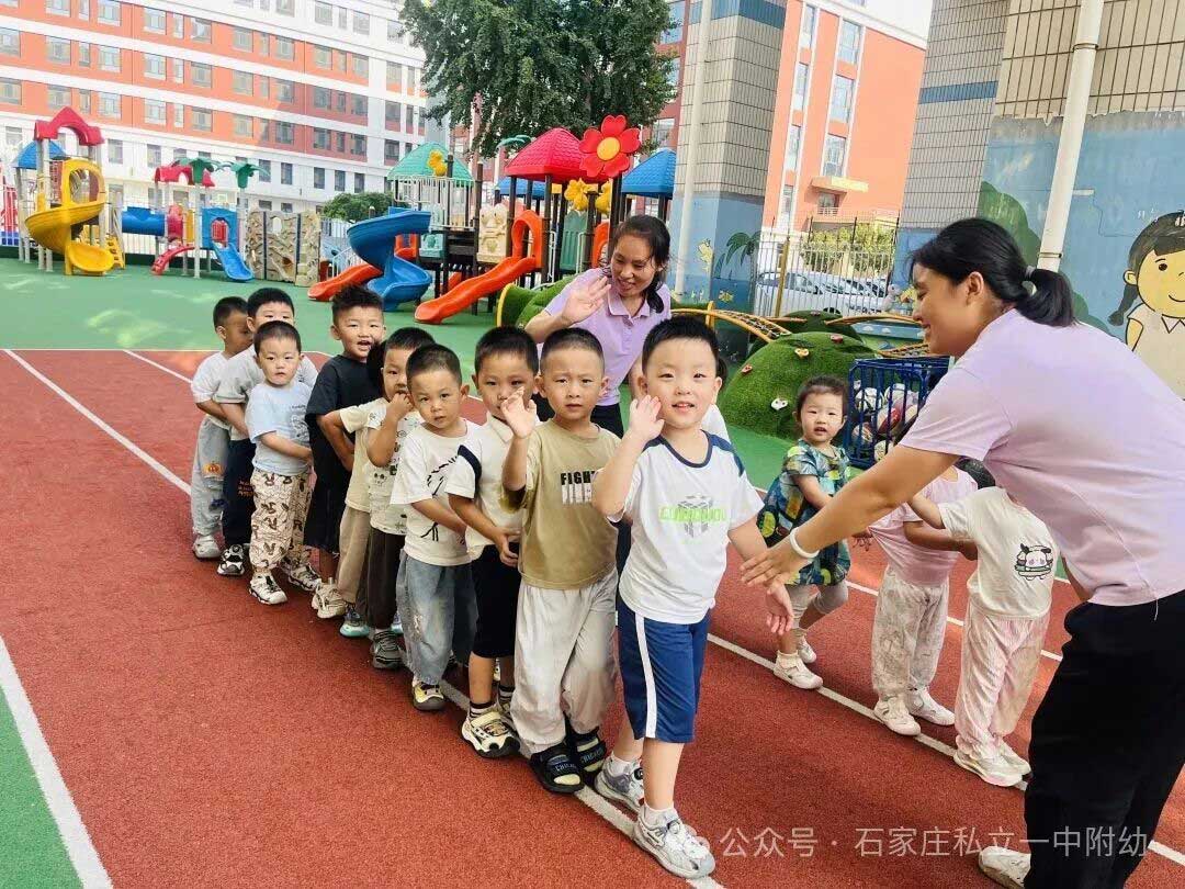 【新生入园第二周】萌娃新入园 成长初体验