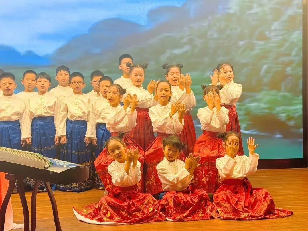 【立小•教学】 诗意满校园！第三届诗歌节精彩落幕，每一帧都是成长的浪漫