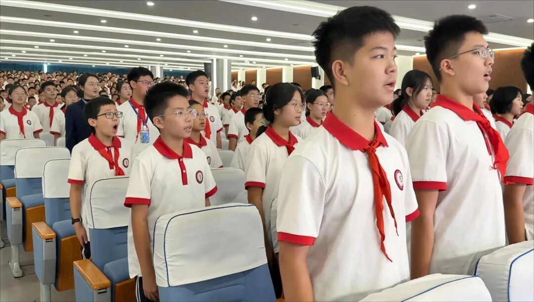强国复兴有我 争做新时代好少年
