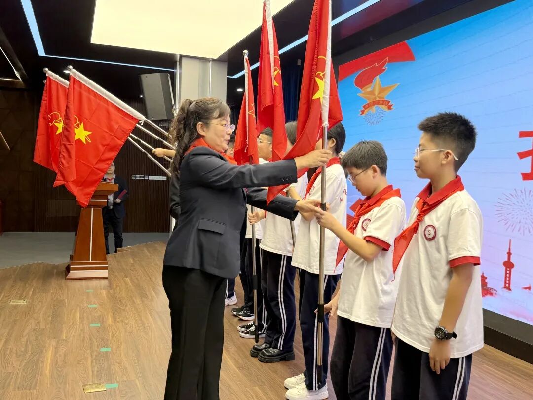 强国复兴有我 争做新时代好少年