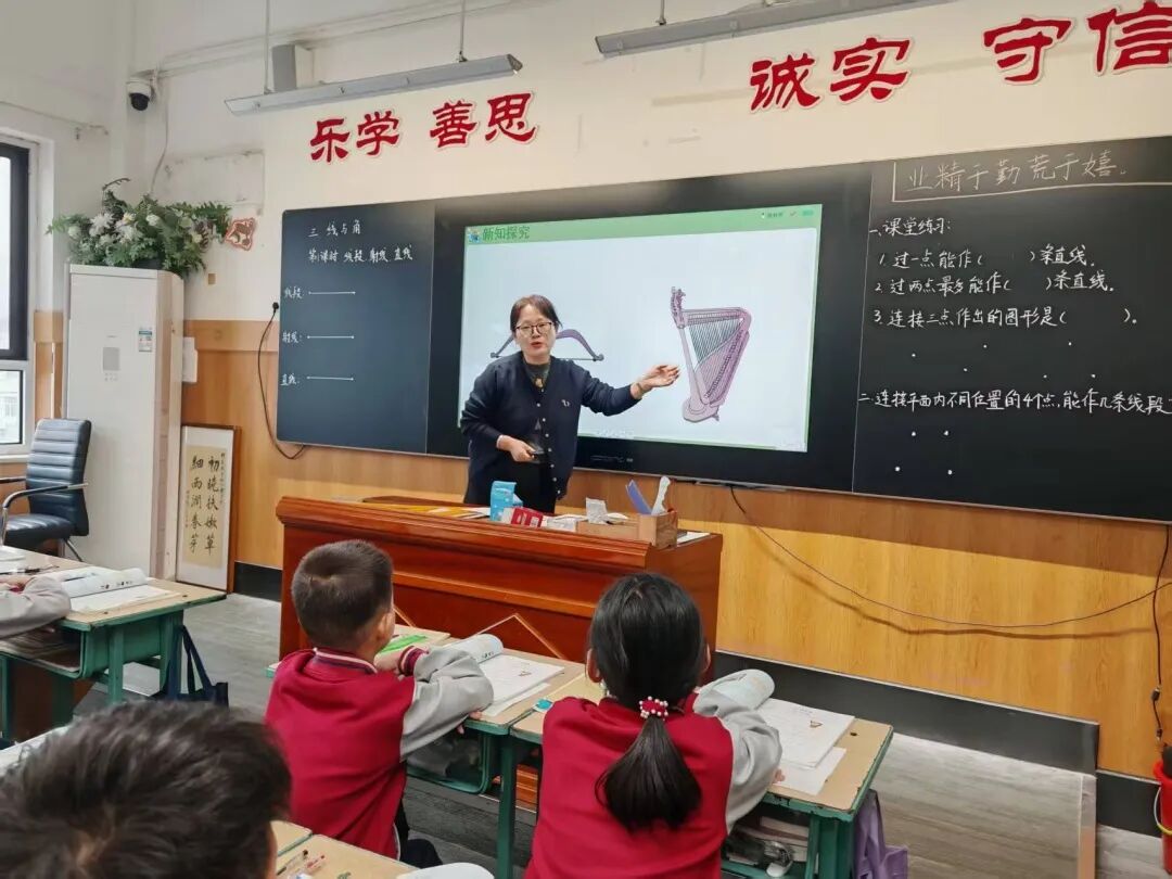 【立小•教学】让教研之花的芬芳散发到立小的每节课