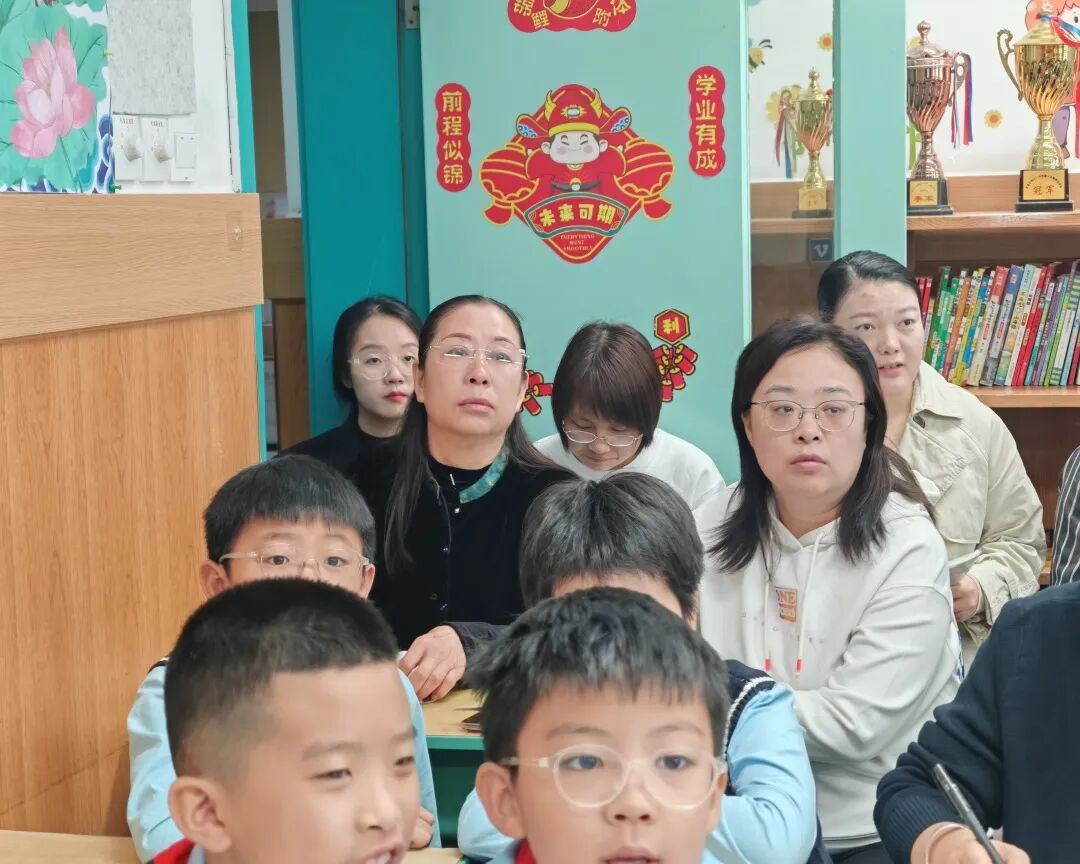 【立小•教学】让教研之花的芬芳散发到立小的每节课