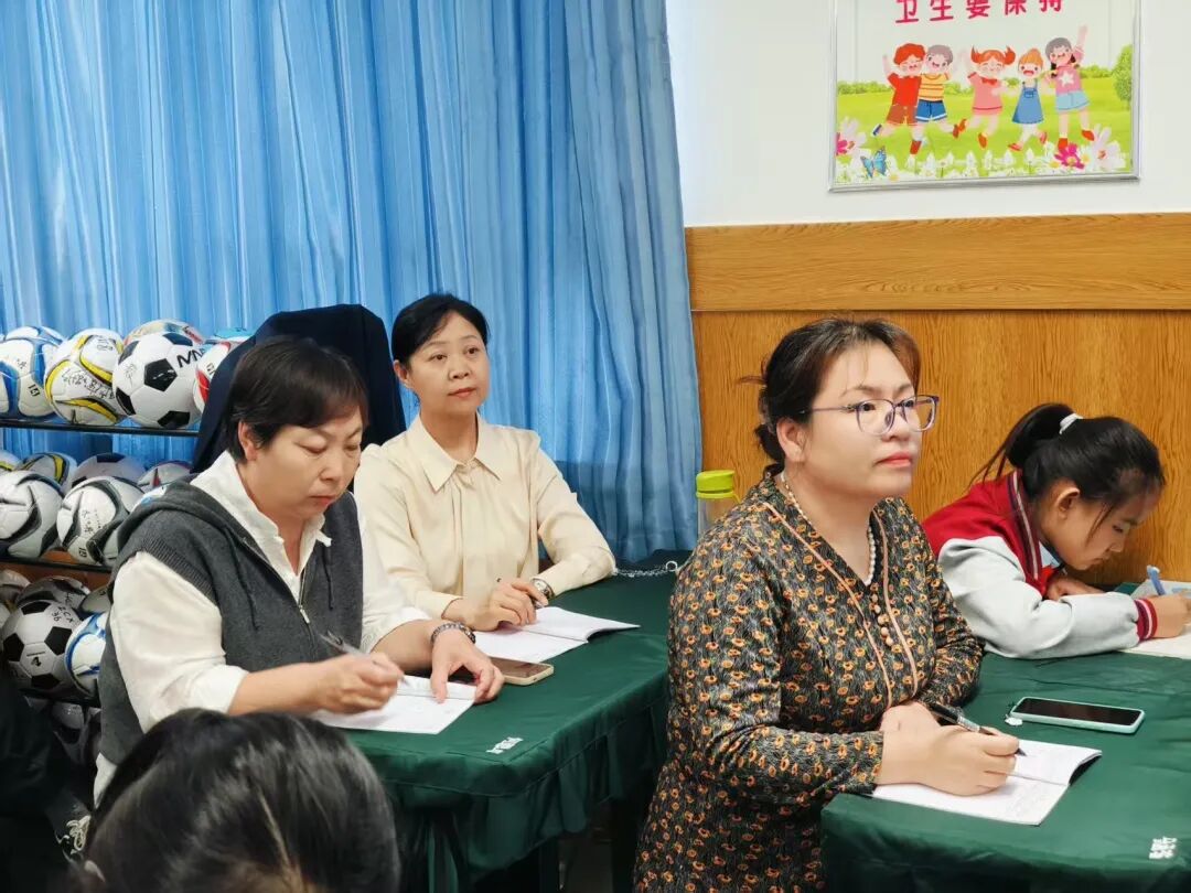【立小•教学】让教研之花的芬芳散发到立小的每节课