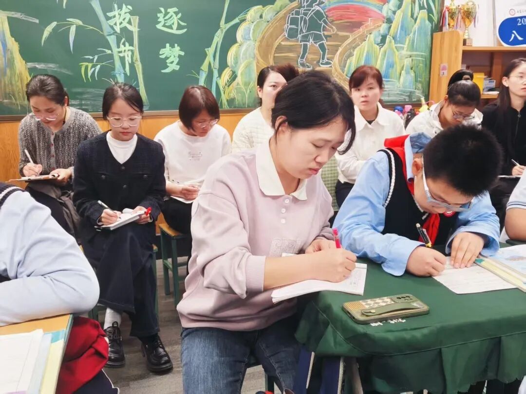 【立小•教学】让教研之花的芬芳散发到立小的每节课