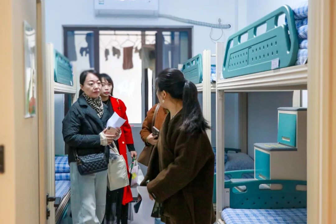 携手同心 共育未来丨高一年级家长开放日，家校携手共筑学生成长路