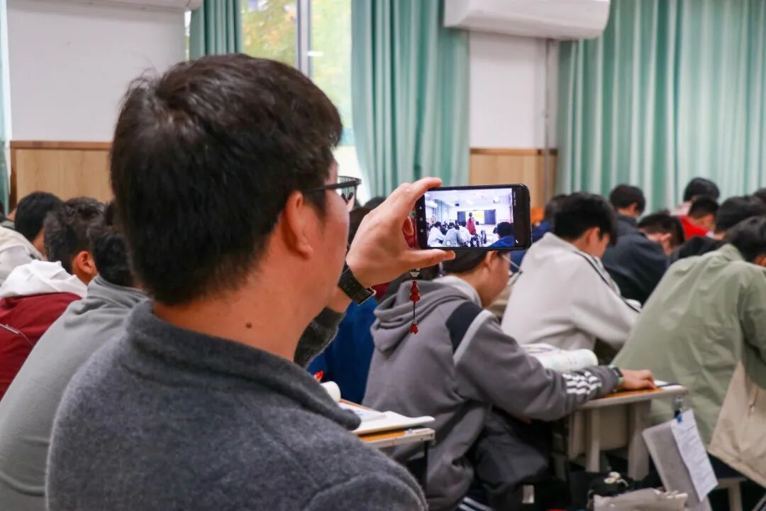 携手同心 共育未来丨高一年级家长开放日，家校携手共筑学生成长路